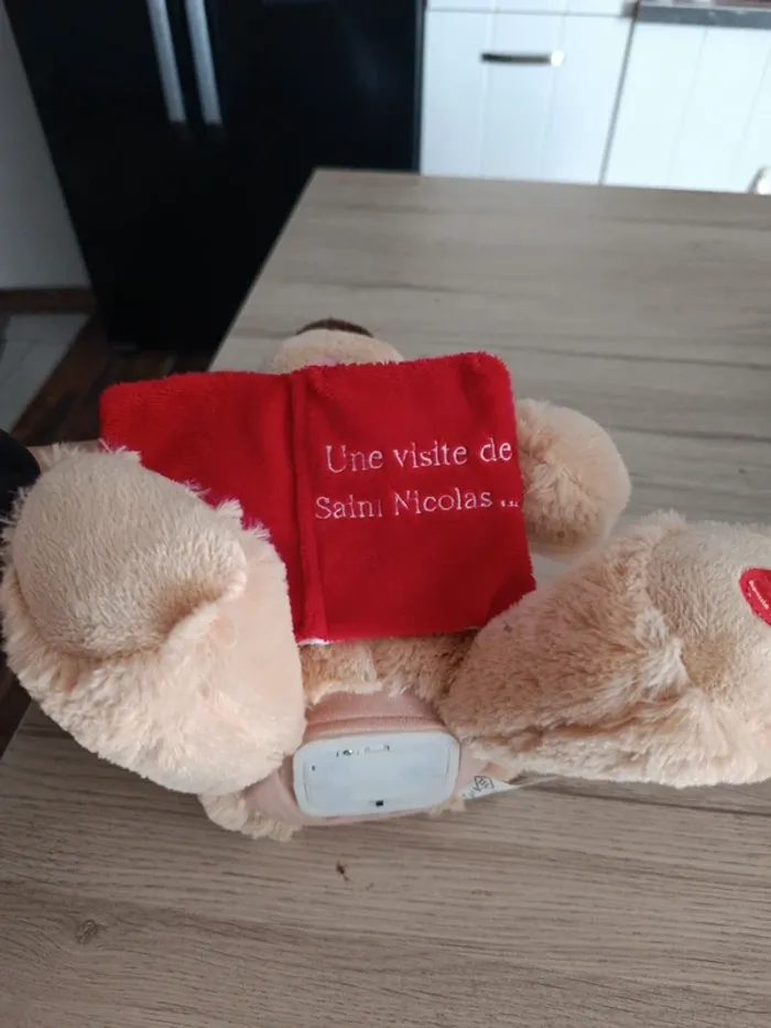 Peluche musicale pour Noël - photo numéro 2