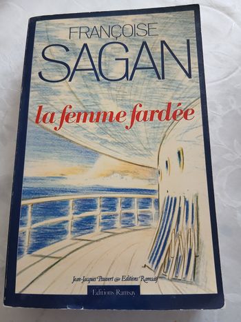 Livre la femme fardee