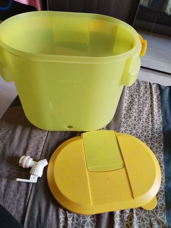 Tupperware