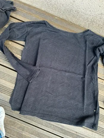 TEE shirt manche longue