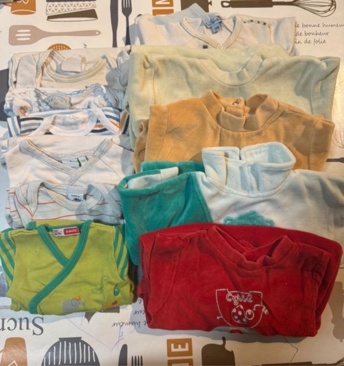 Lot de bodies et pyjama 3 mois garçon