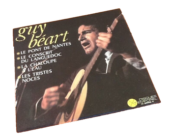 Vinyle 45 tours  Guy Béart   Le Pont de Nantes  (1967)