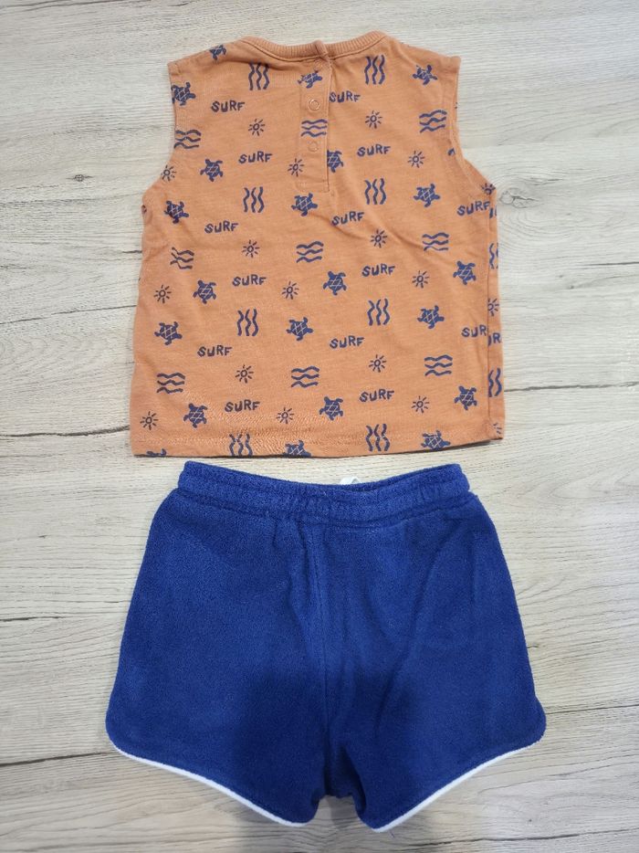 Ensemble tee-shirt sans manches et short éponge, Kiabi, 18 mois. - photo numéro 2