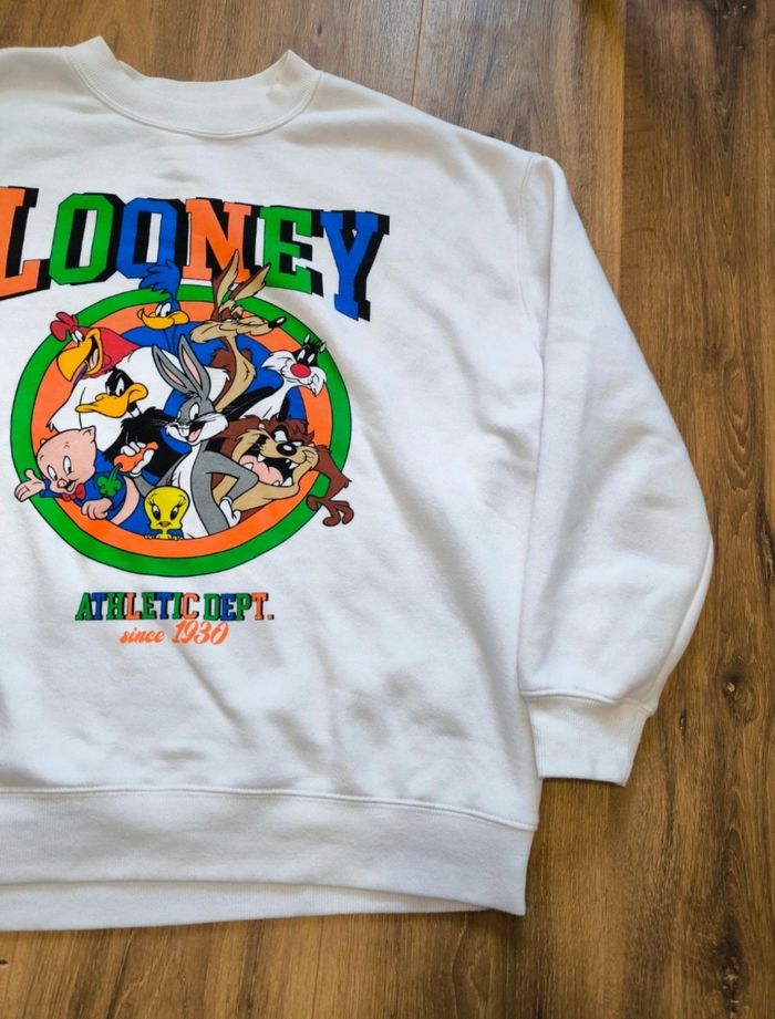 Pull Looney Tunes athletic, très bon état 👌, taille M - photo numéro 4