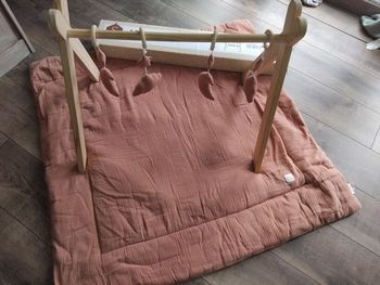 Tapis + arche d'éveil terracotta Sauthon