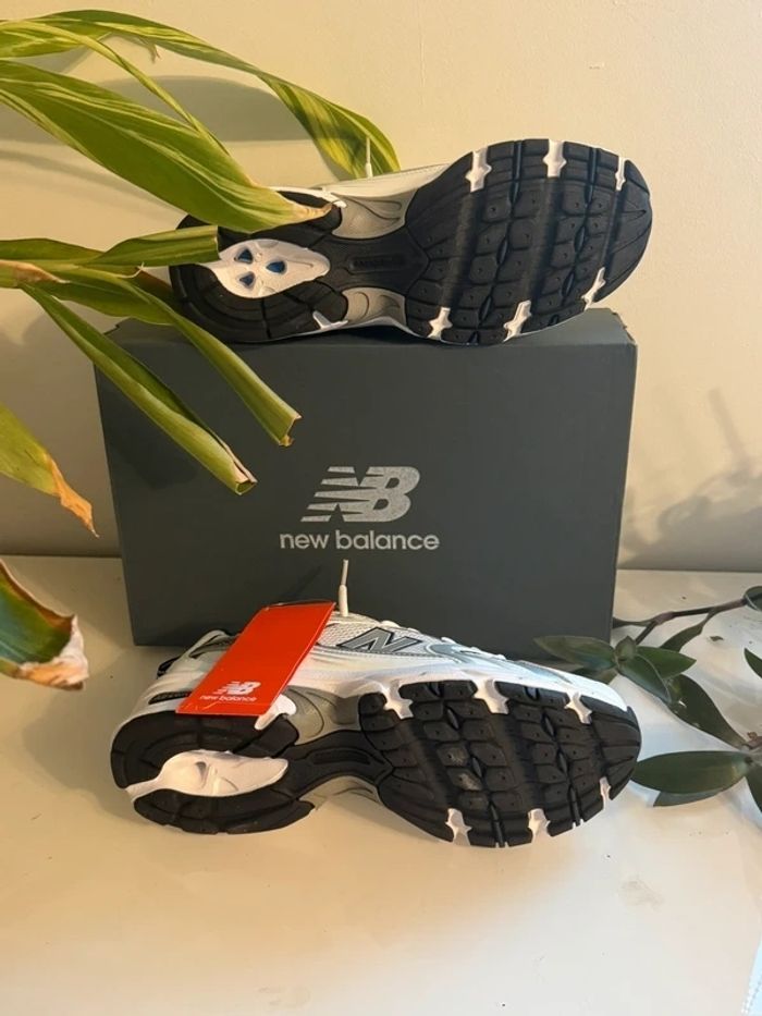 New balance 530
EU 38 - photo numéro 2