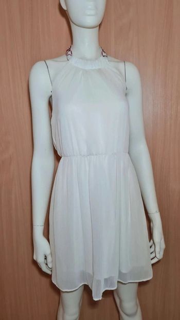 Robe légère  blanche perle