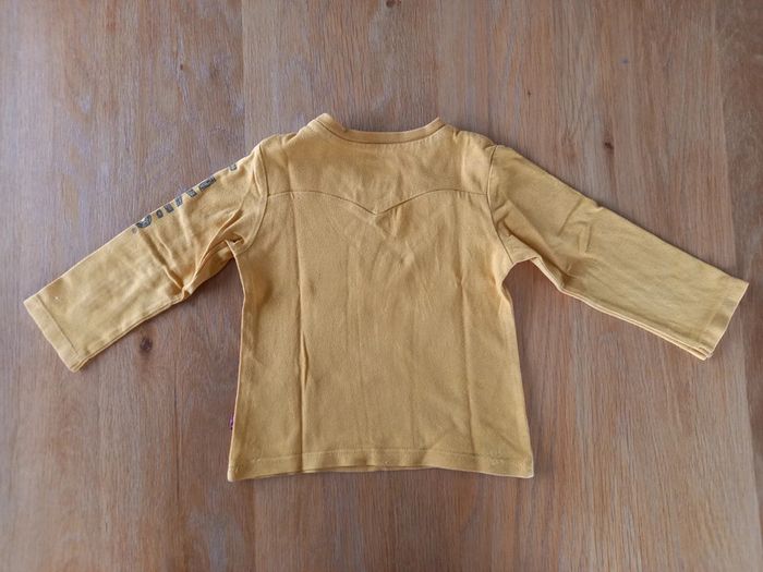 T-shirt Levi's taille 24 mois - photo numéro 2