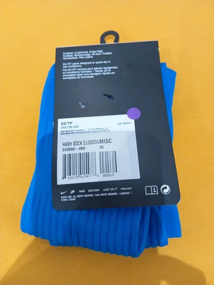 Chaussettes de football Nike taille 31-35 - photo numéro 2