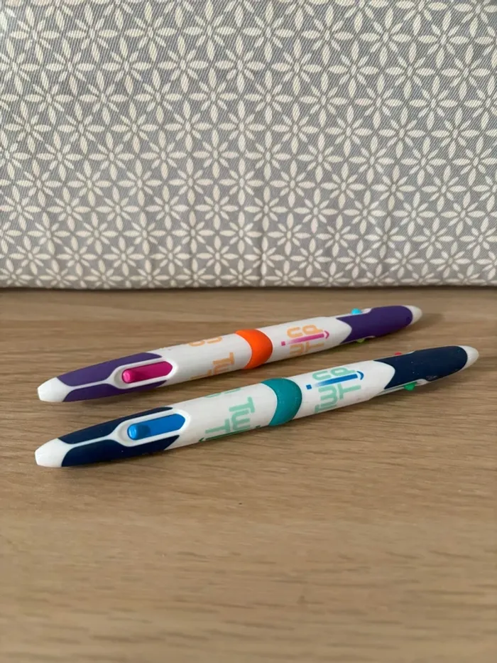 Pack de 2 Stylos 4 Couleurs "Twin Tip" Standard et Pastel