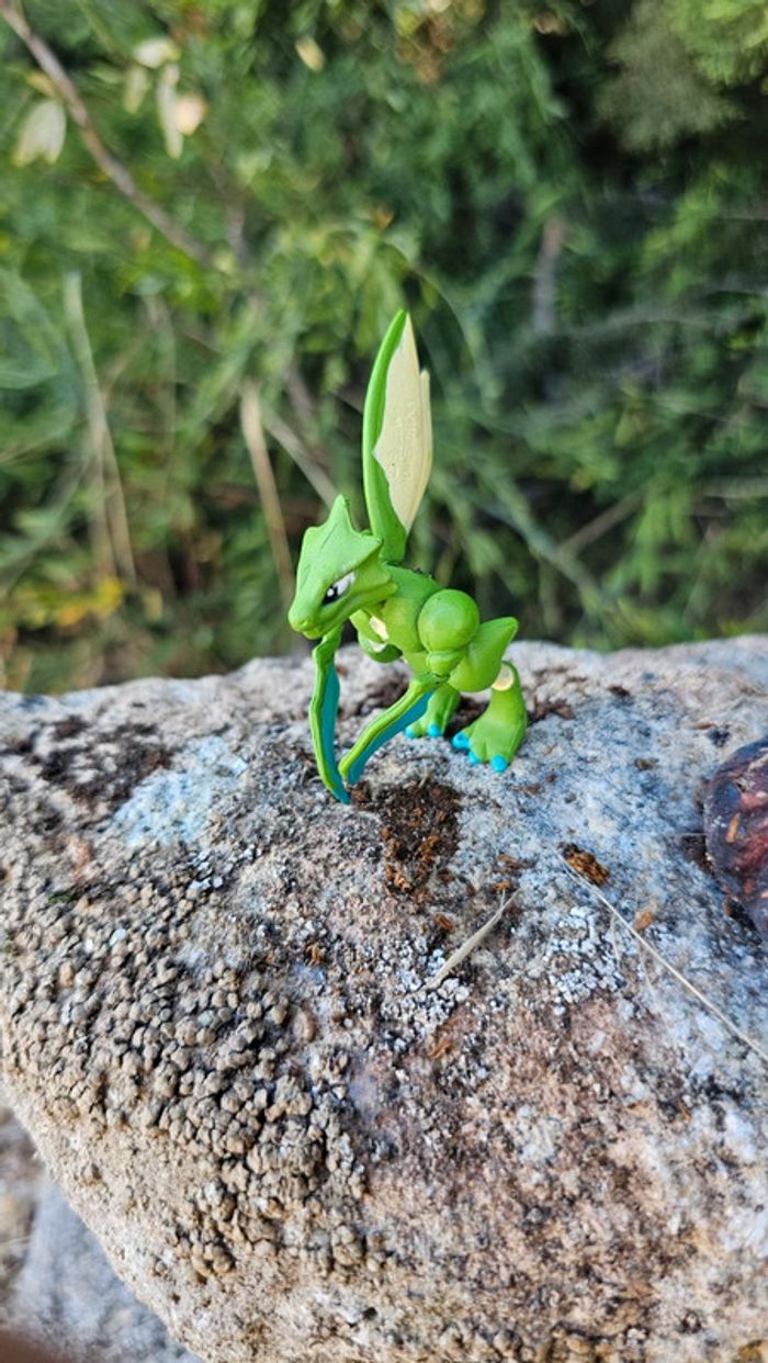 Super figurine Pokemon Insecateur - photo numéro 3