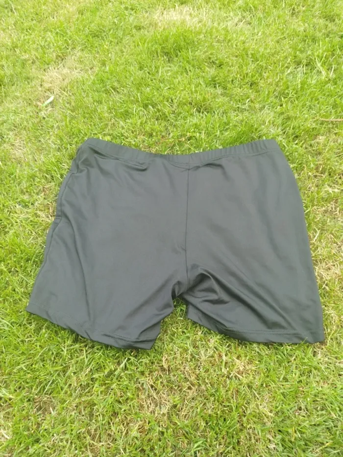 Short homme