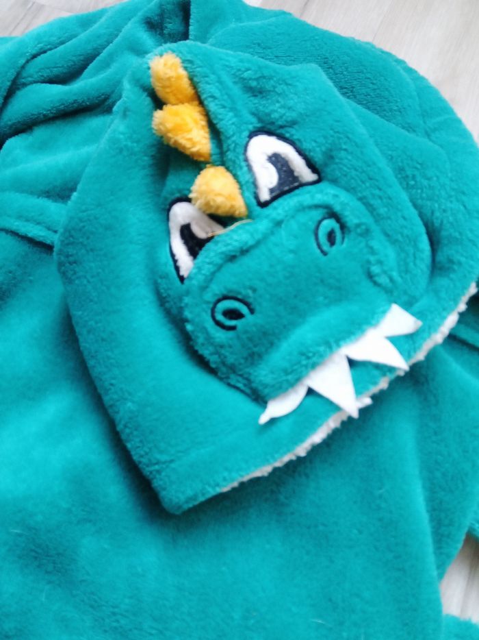 Robe de chambre dinosaure 5 ans - photo numéro 3