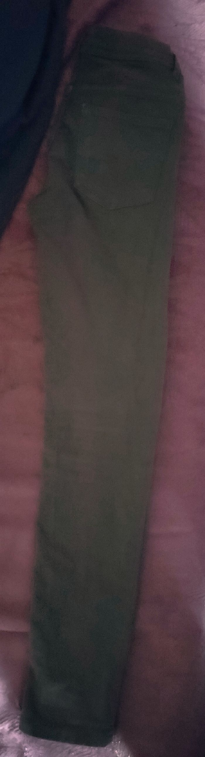 Jeans Skinny kaki "Kiabi" taille réglable 98% coton en très bon état - photo numéro 9