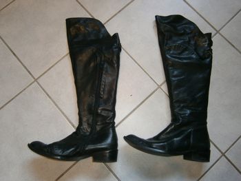 Bottes cavalières en cuir noir P38