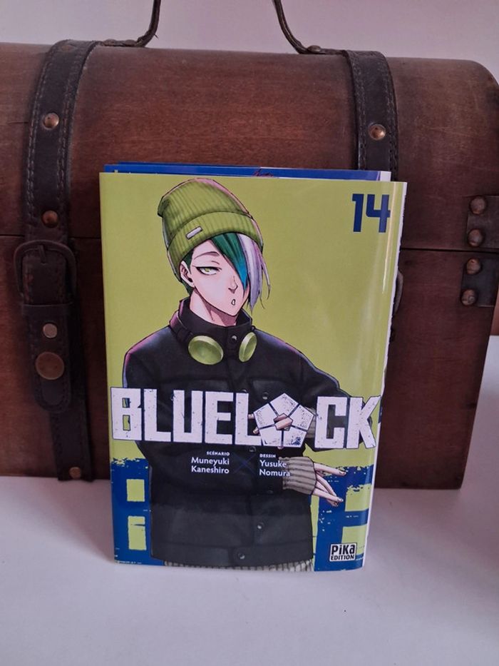 Manga Blue Lock 1 à 18 sans le 16 et 17 + collectors édition limitée - photo numéro 11