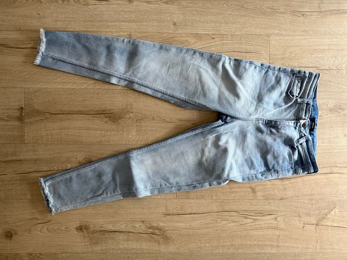 Jean Liberto effilé aux chevilles - Taille 38 - Bon état - photo numéro 2