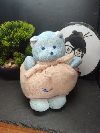  peluche Doudou ours boule Musti mustela écharpe bleu blanc beige marron poche 