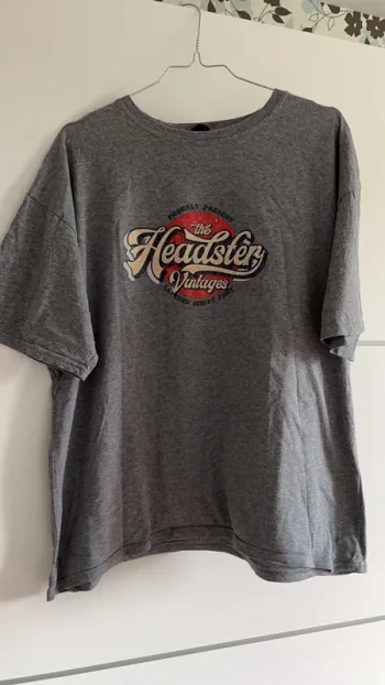 T-shirt Shein S