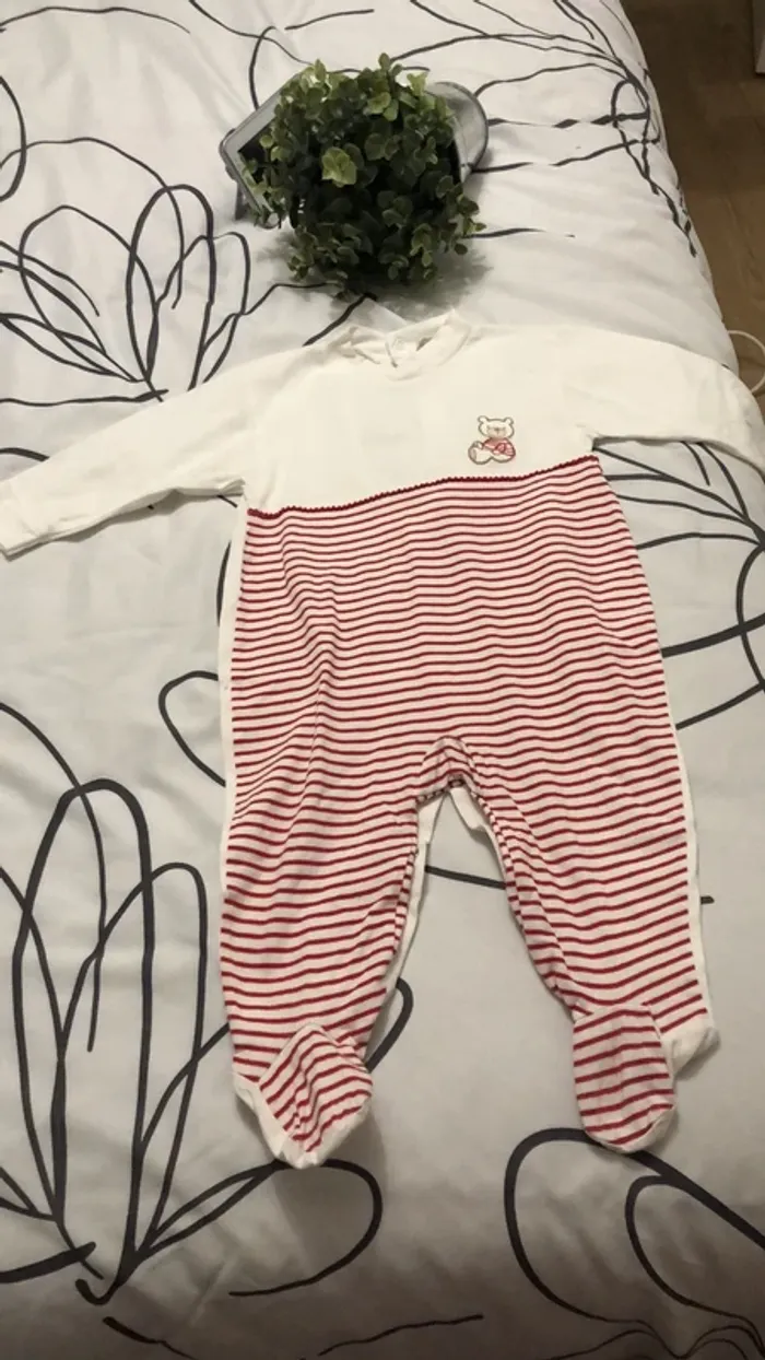 Pyjama fin 12 mois