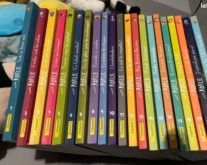 Collection livre mortelle Adele 1 à 21.