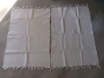 Lot de 2 torchons blanc nid d'abeille avec franges Vintage