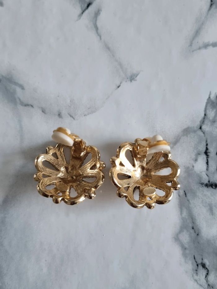 Paire de boucle d'oreille doré a clips vintage - photo numéro 13