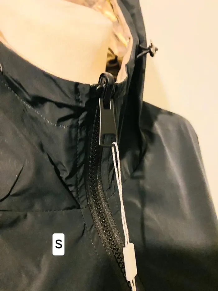 Manteau parka imperméable réversible long souple noire/doré léopard taille S - photo numéro 3