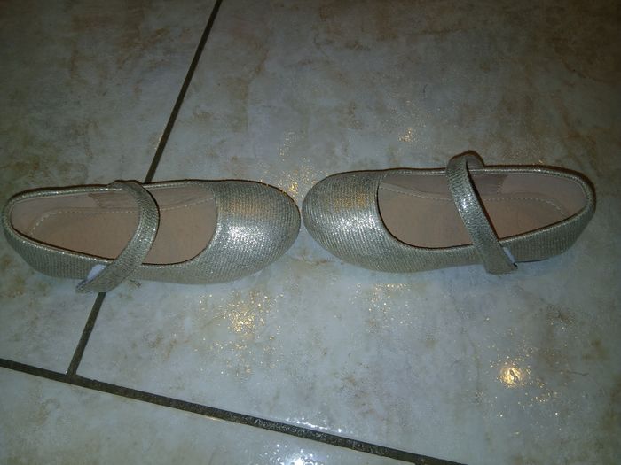 Chaussures fille 28 - photo numéro 2