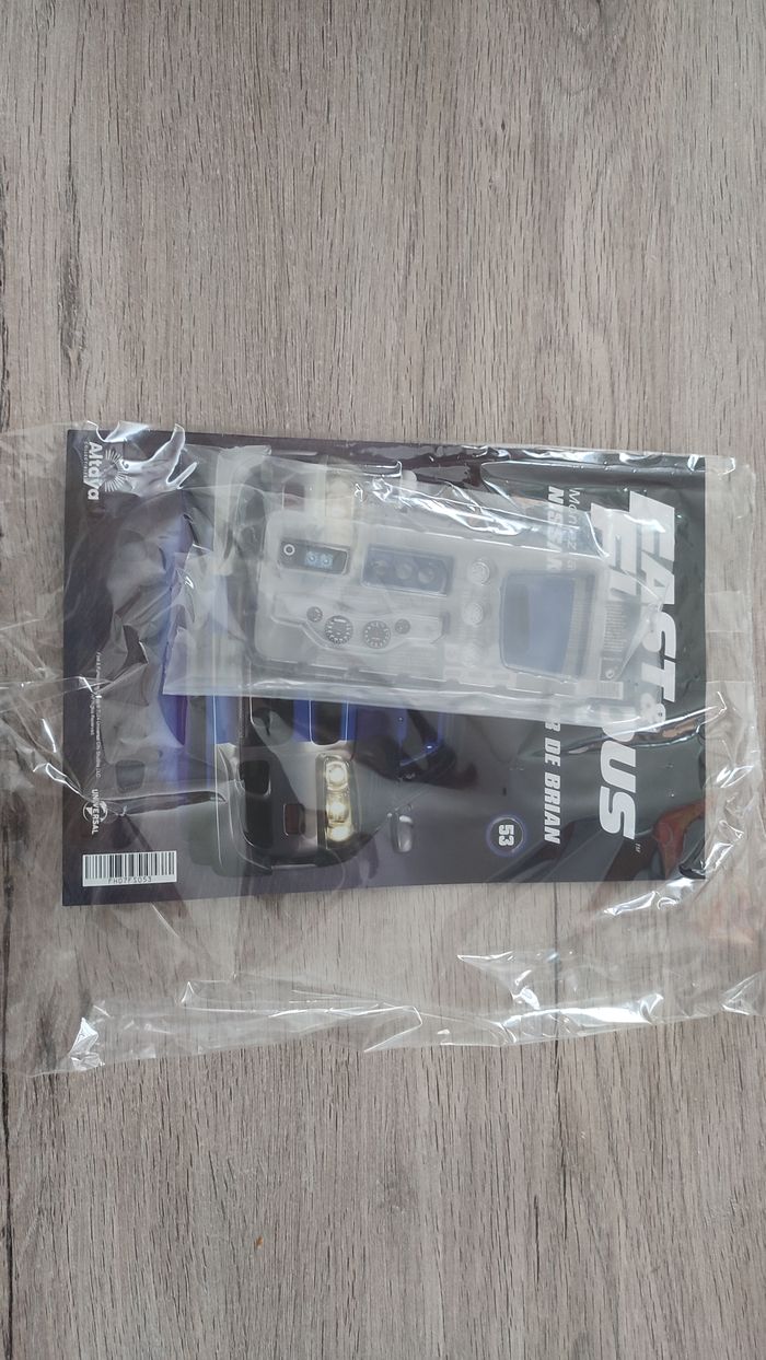 Lot fascicule avec pièces numéro 53 n°53 Nissan Skyline GT-R R34 Fast & Furious de Brian O'Conner 1/