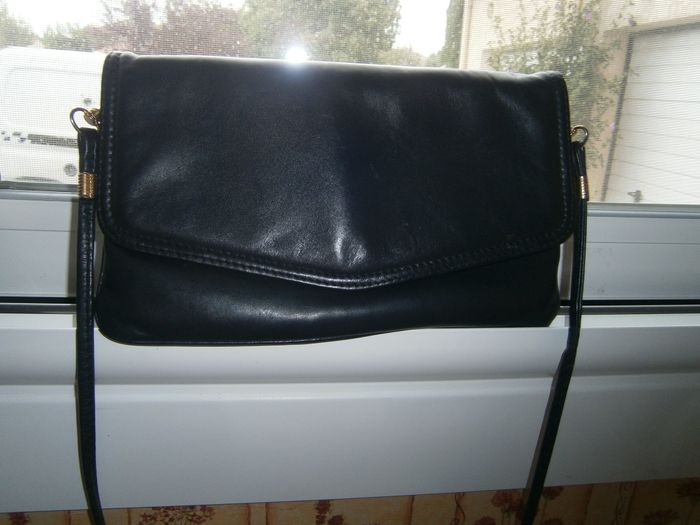 Sac à mains en cuir bleu marine