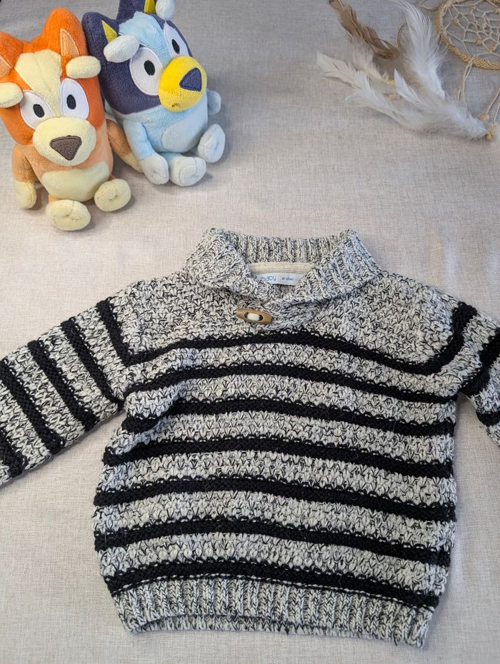 Jolie pull en laine - photo numéro 2