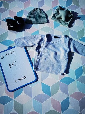 D1193 - gilet/brassière garçon 1 mois