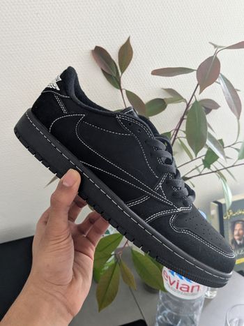 "Brand new black Nike Jordan