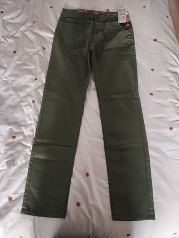 Jean kaki neuf regular