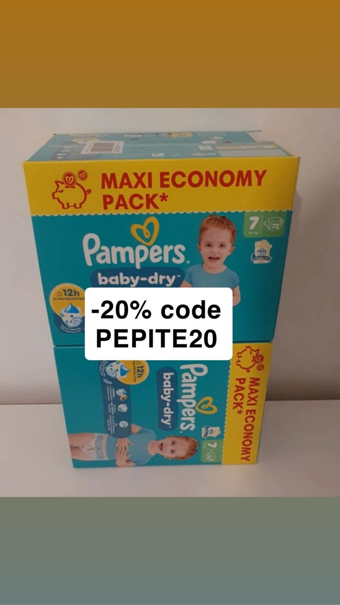 144 couches taille 4 Pampers baby dry