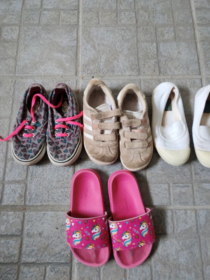 Lot de chaussures fille - photo numéro 2