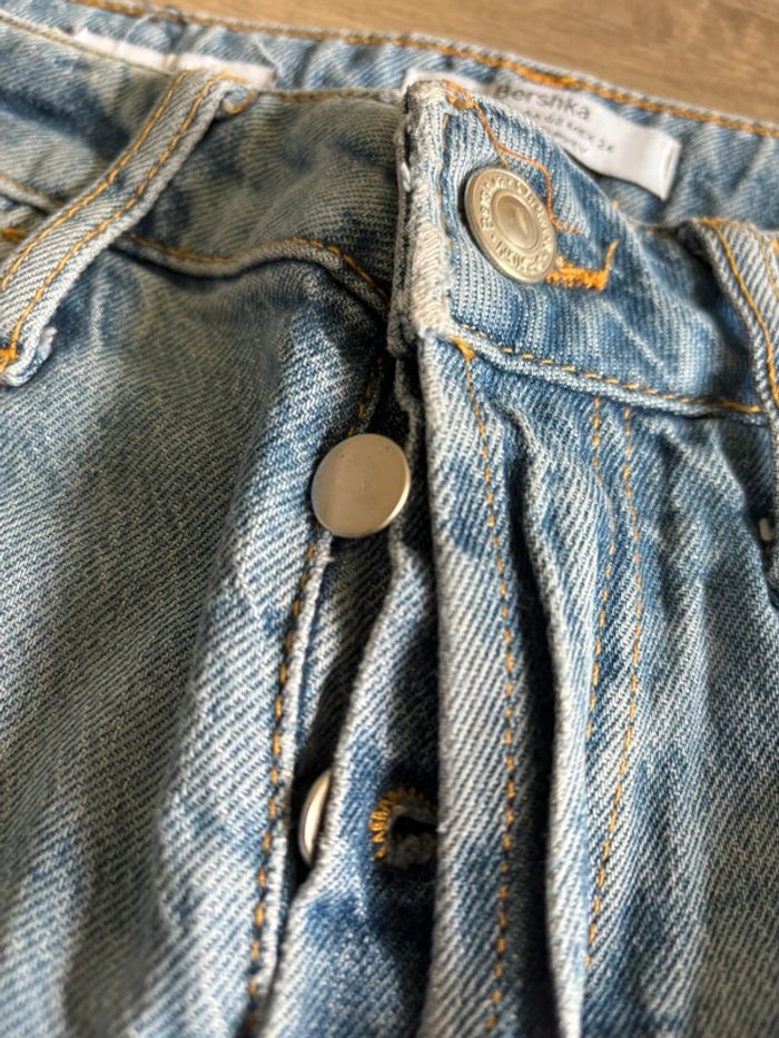 Jean bleu • Bershka • Taille 34 - photo numéro 4