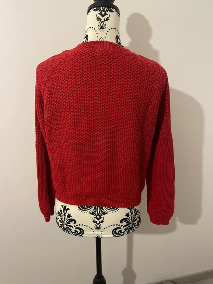 Pull rouge à manches longue grosse maille tressé au col Jennyfer taille M - photo numéro 4