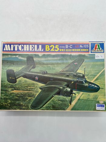 Italeri maquette Mitchell B25 type B-C