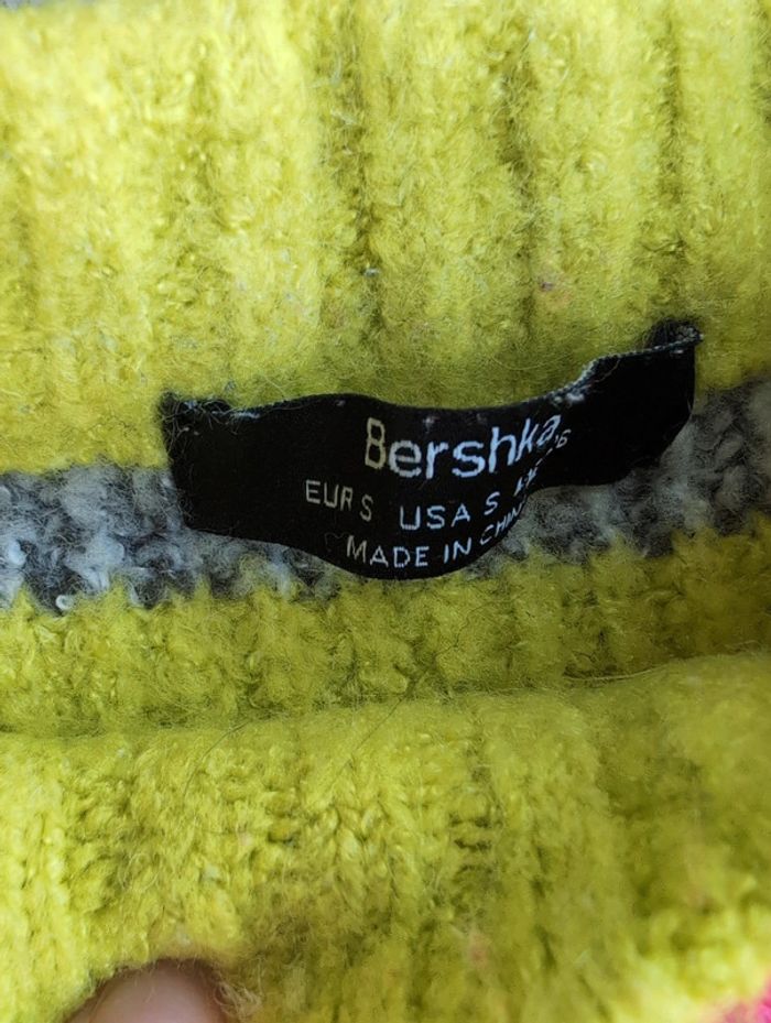 Pull multicolore Bershka taille S - photo numéro 4