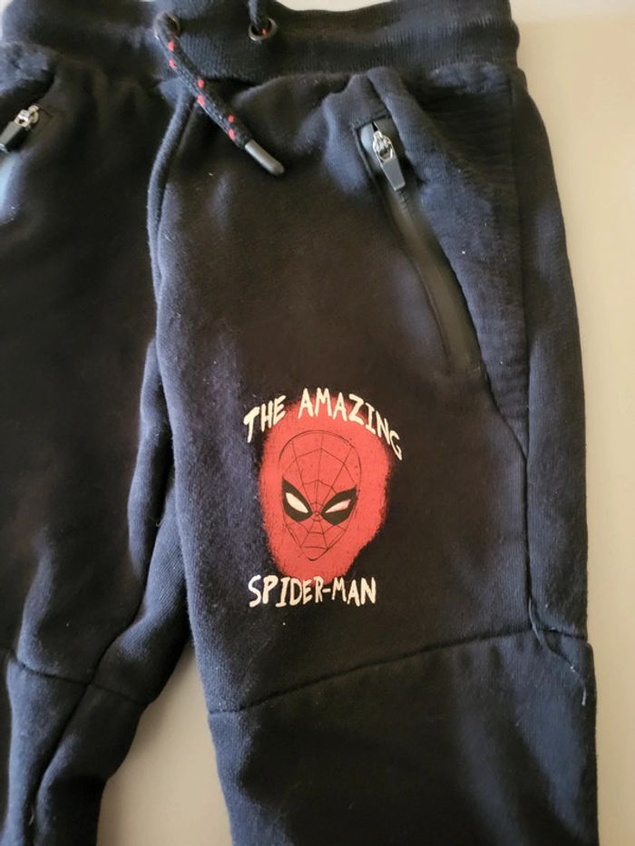 🧸 Joggings 18/24 mois Spiderman 🧸 - photo numéro 3