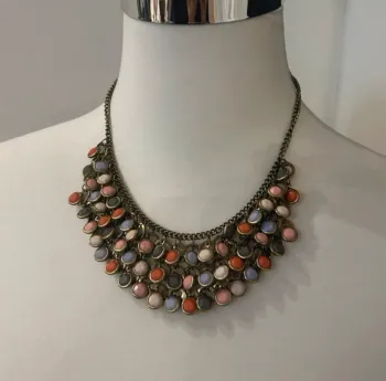 Collier ras de cou à perles, multicolore bijoux, fantaisie, femme
