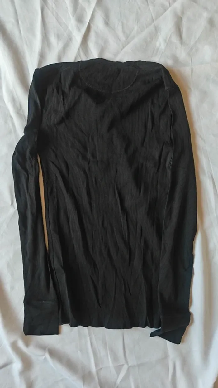 T-shirt Manches longues noir à 3 boutons 
Polo Ralph Lauren - photo numéro 4