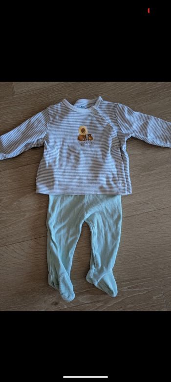 Ensemble tee-shirt collant