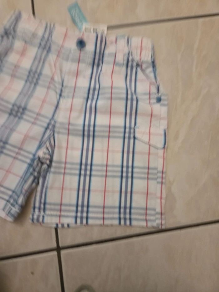Short okaidi neuf 3 ans - photo numéro 6