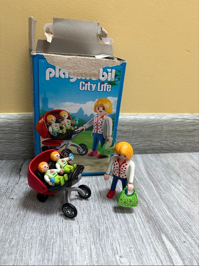 Playmobil maman avec jumeaux