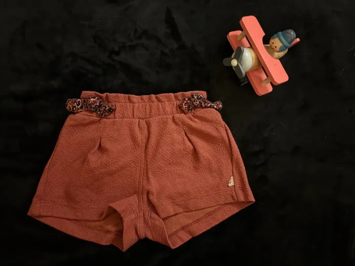 Ensemble haut + short - photo numéro 2