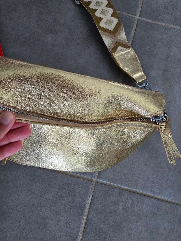 Sac bandouliere doré - photo numéro 2