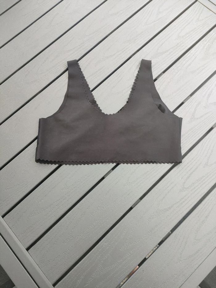 brassiere dim noir L - photo numéro 3